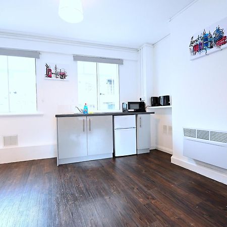 Centrally Located Flat In Leicester Square Λονδίνο Εξωτερικό φωτογραφία